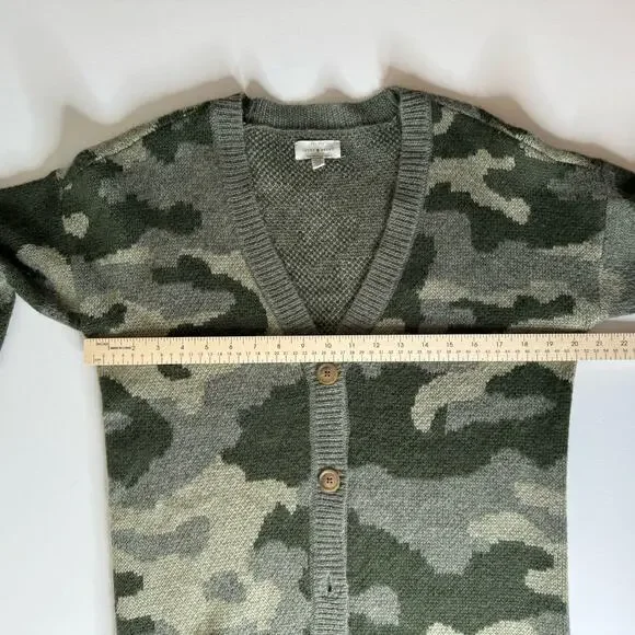 Lucky Brand Womens Green Camo Button Front Cardigan Sz‎ M | Casual Comfy Cozy - Picture 13 of 13